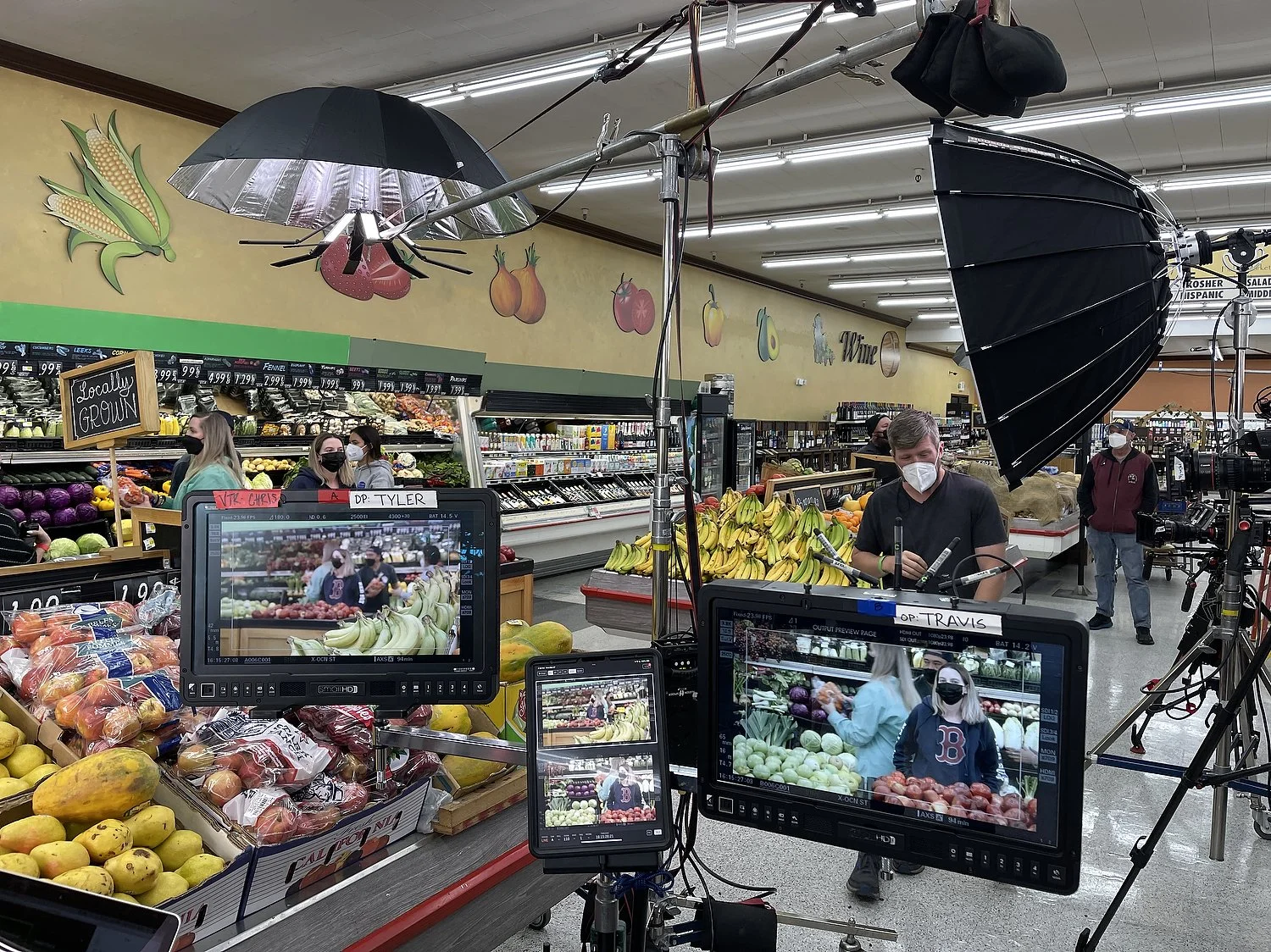 TylerHenderson_Set_BTS_46.JPG