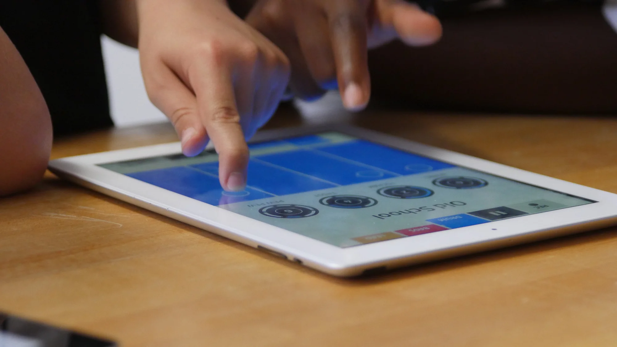 ipad1.jpg