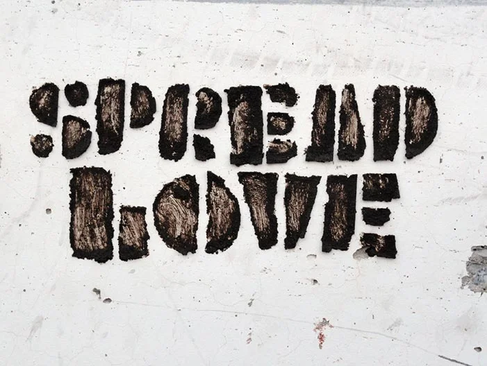 spreadlove5.jpg