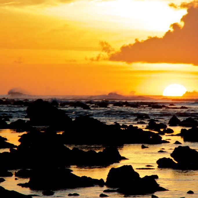 Atoll sunset. Photo by Liz Clark.