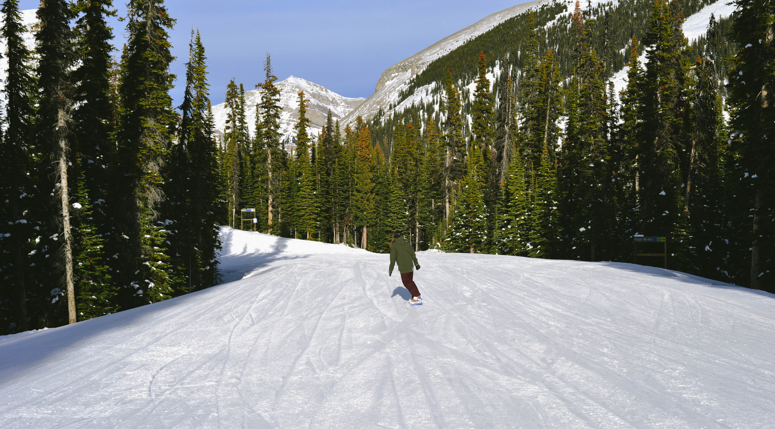 Jess snowboarding.