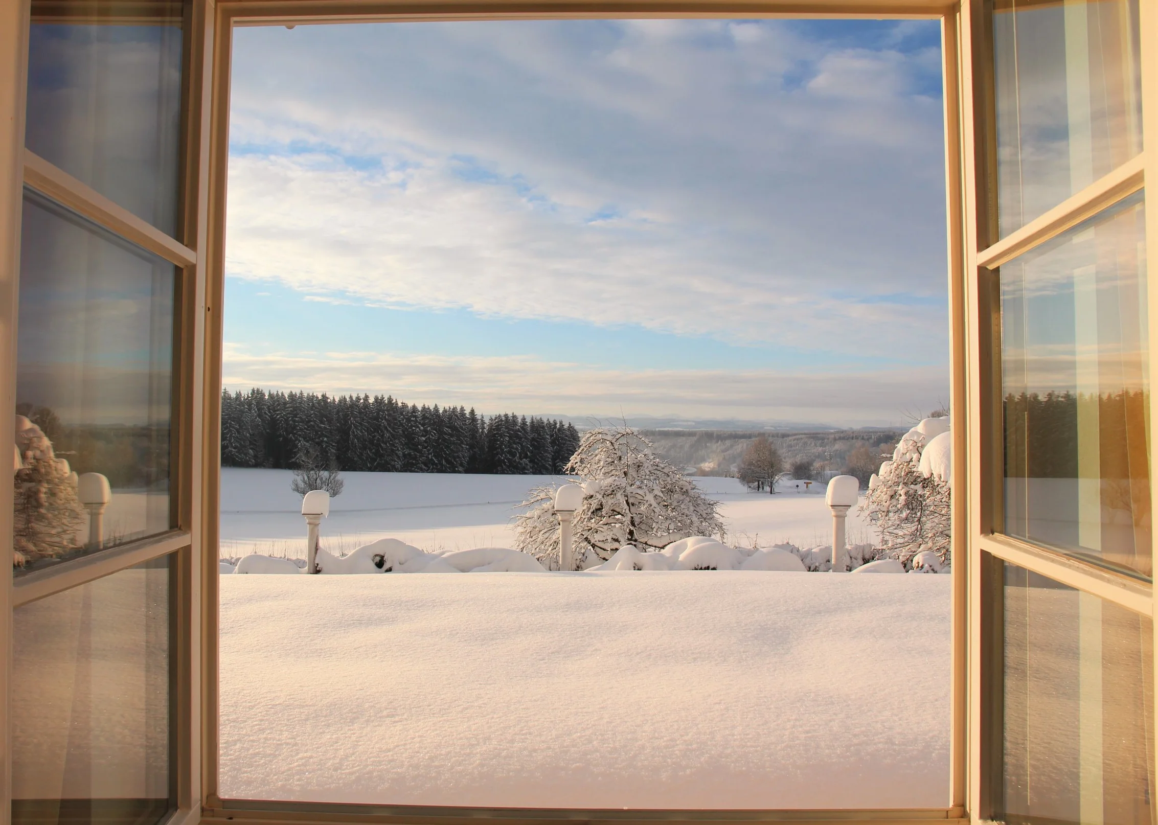 Gästehaus_Fensterblick.jpg