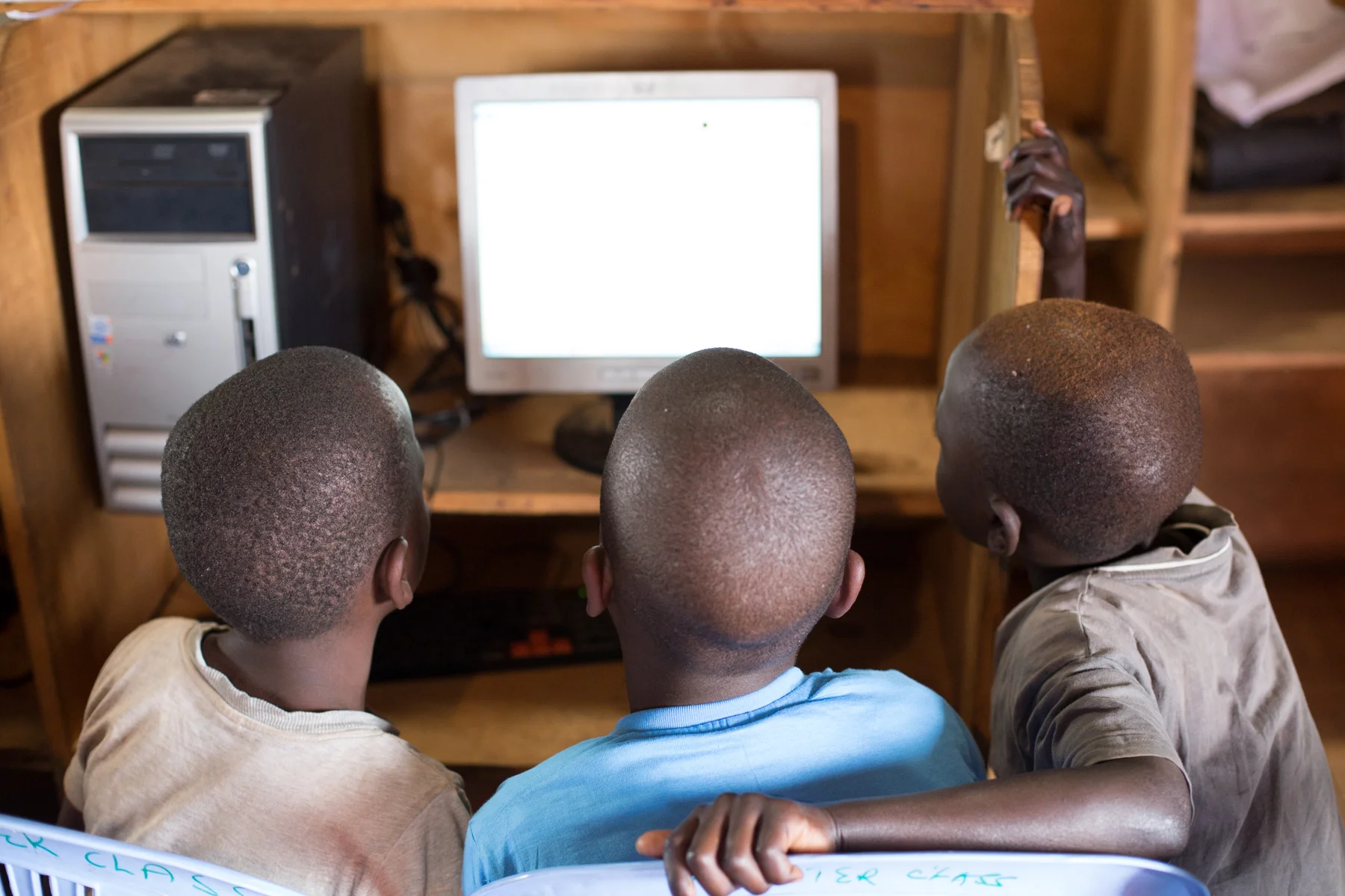 Computer class at the SHOFCO community center. Kibera, Nairobi, Kenya