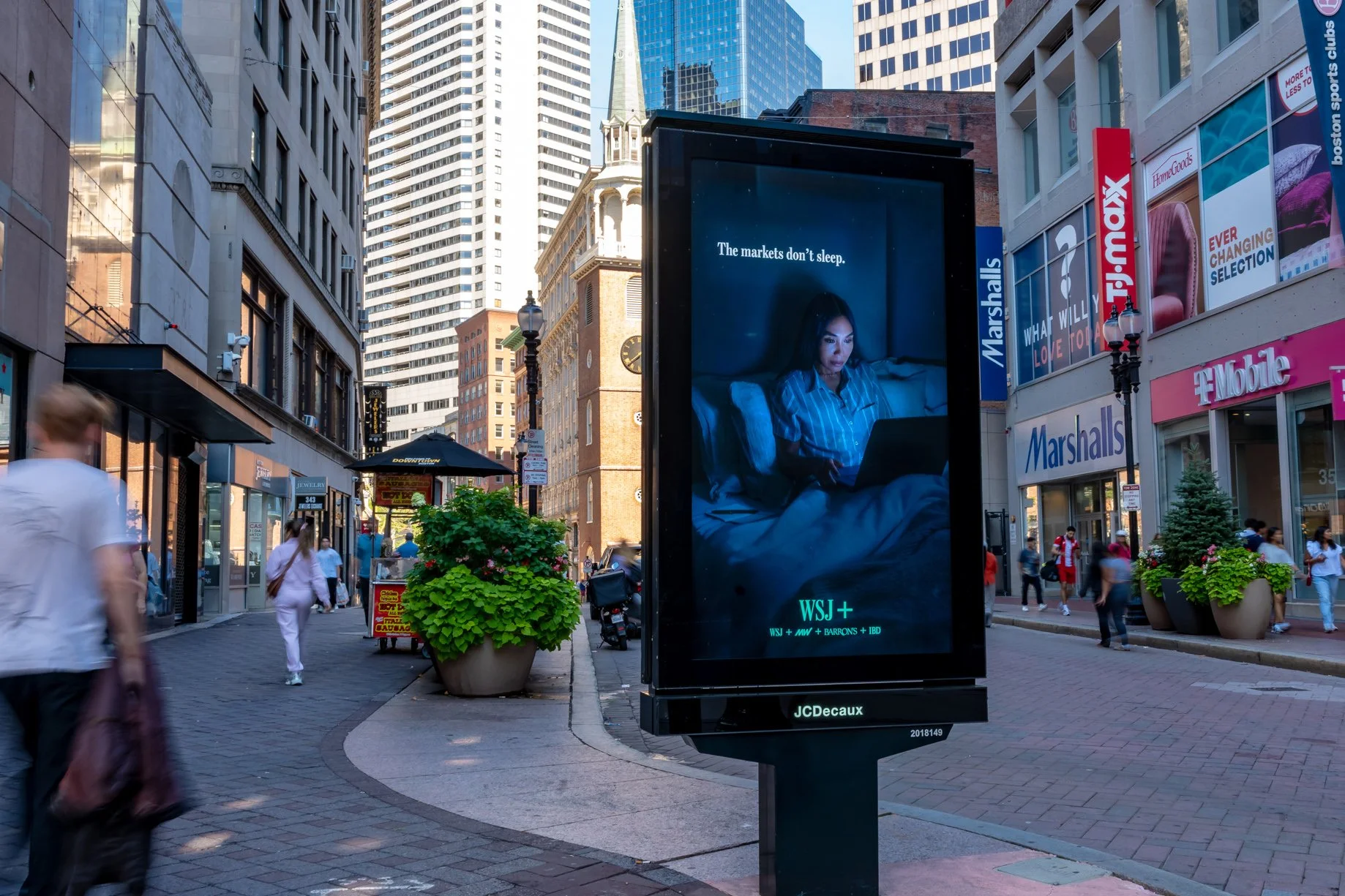 Carolineyi_producer_OOH_WSJ_Boston2.JPG