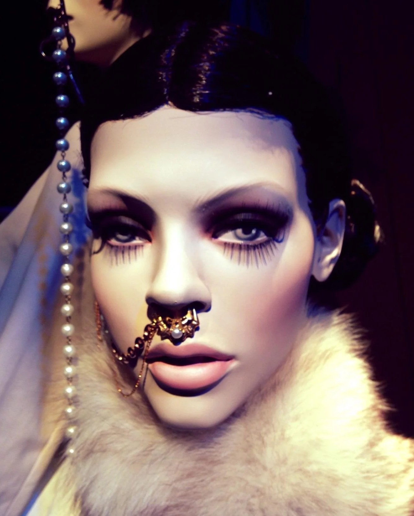 Rooststein-Burlesque-portrait