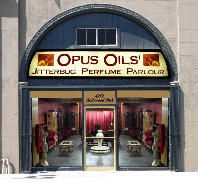 hollywoodparlor.jpg