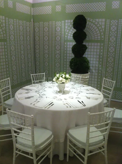 chanel table