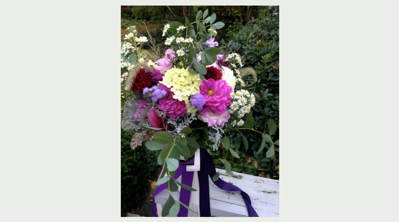 Bridal bouquet with streamers.jpg