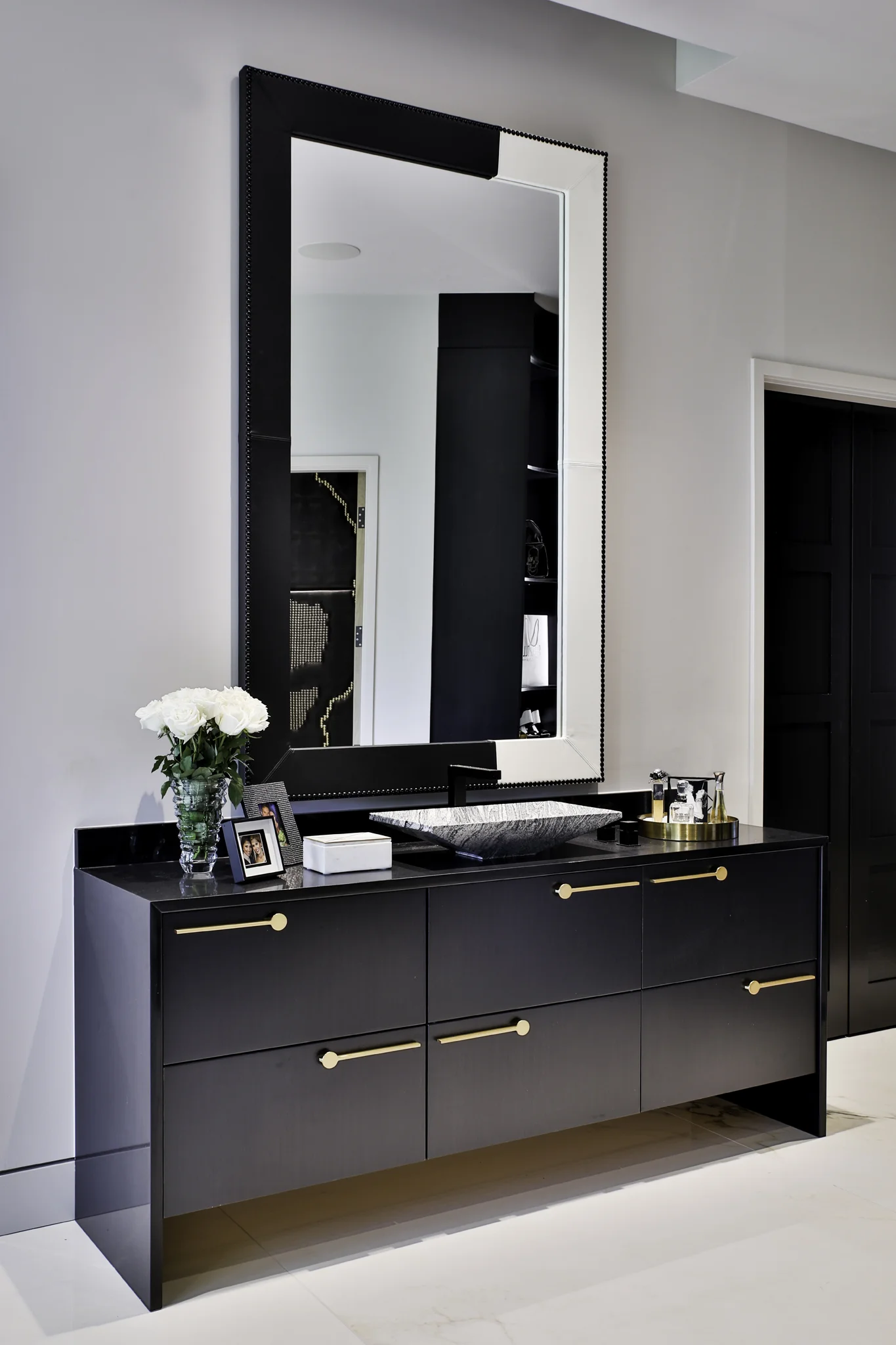 Vanity-745A8840.jpg