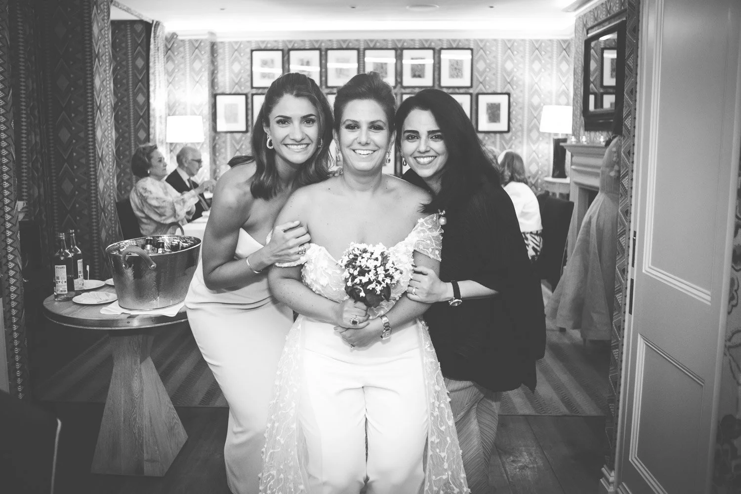 Wedding Photographer - Surrey - Receptions-013.jpg