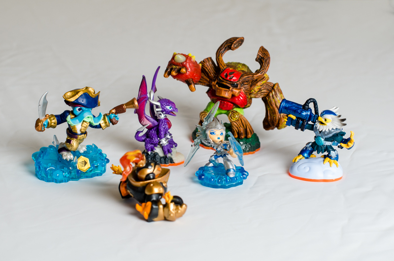 ....... and what session isn't complete without some Skylander figures?!! Exactly! No shoot is complete!