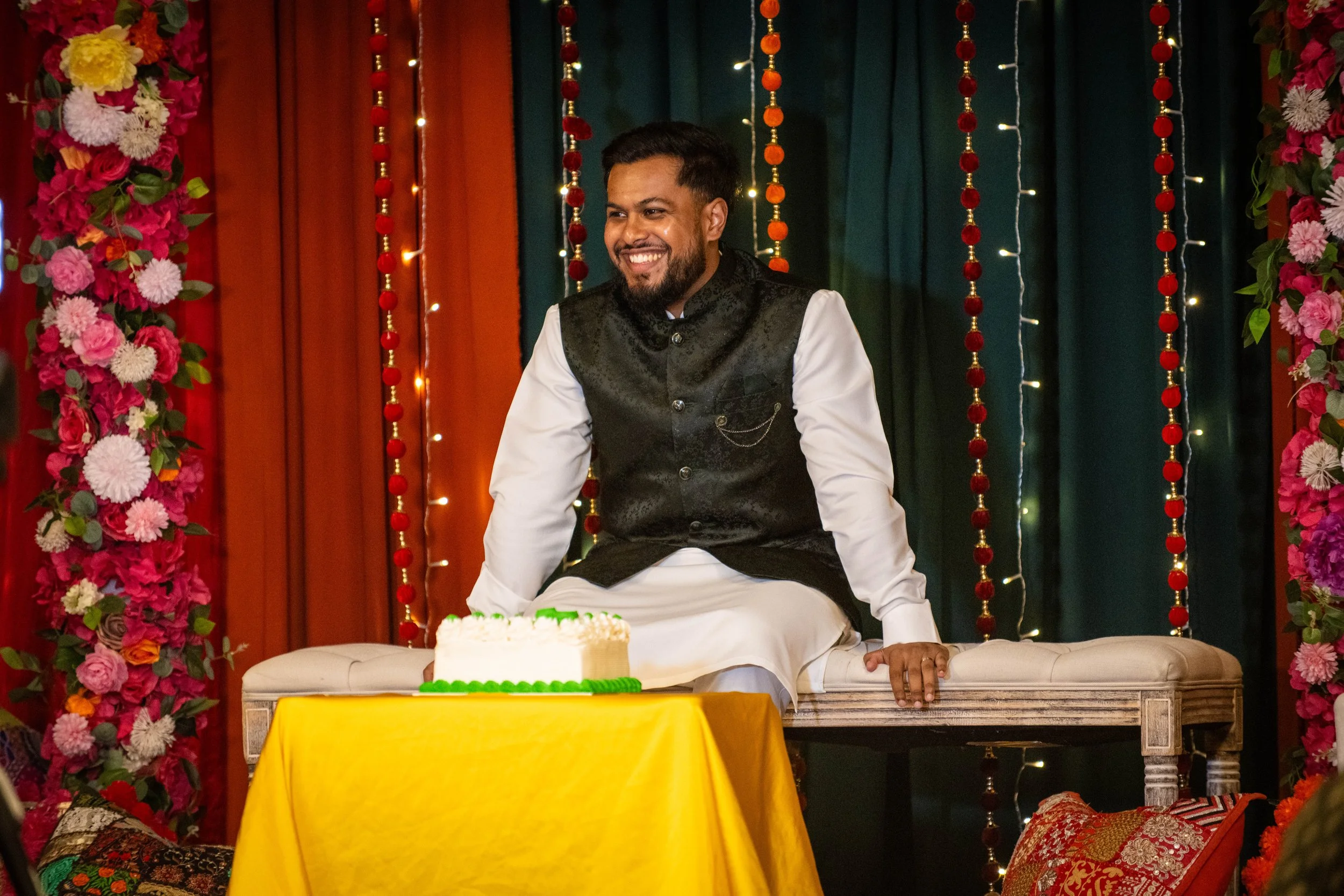 New Haw Community Centre, Surrey Mehndi Photographer
