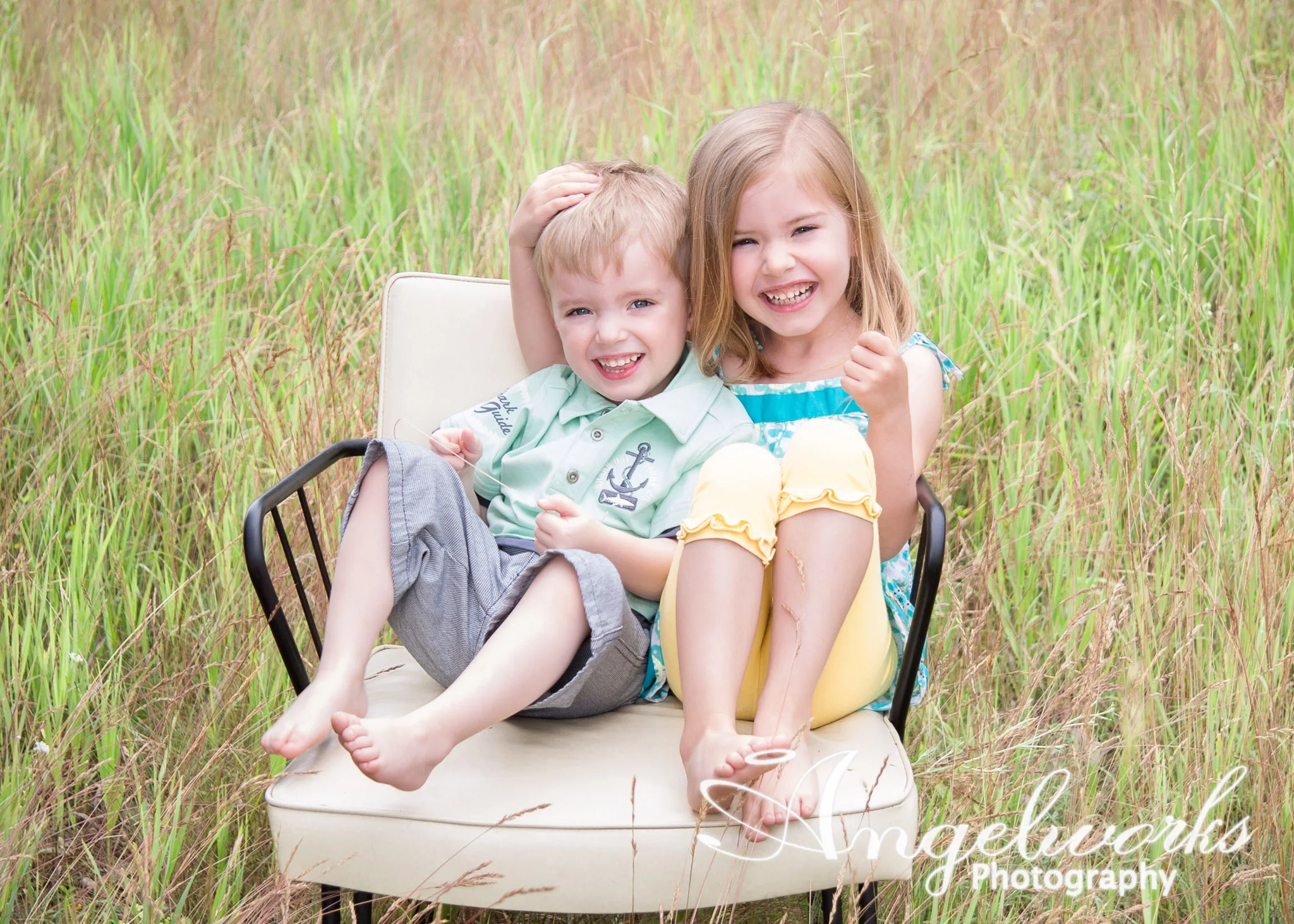 Portage Michigan: Portrait Studios - Summer Fun!