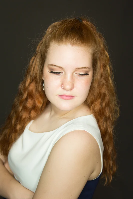 portage-michigan-senior-pictures-tiffany-studio007.jpg