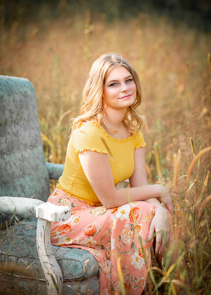 Portage_Michigan_Senior_pictures_teen_photographer_contact4-001.jpg