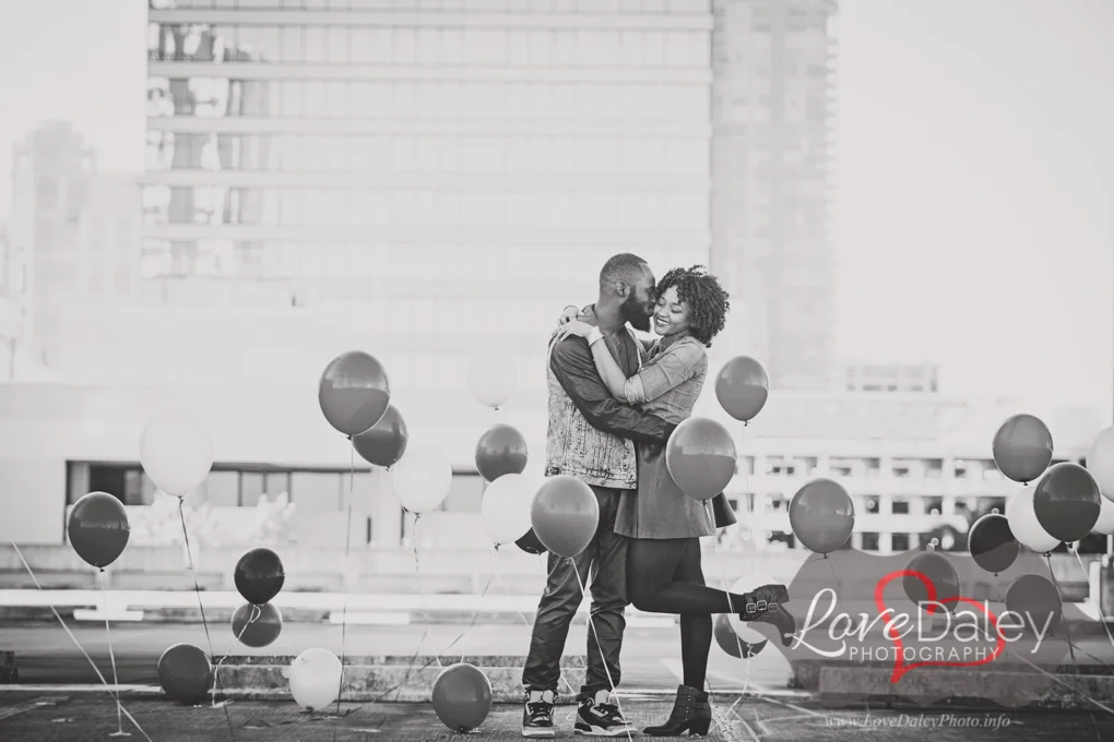 Fortlauderdalerooftopengagementphotoshoot-11.jpg
