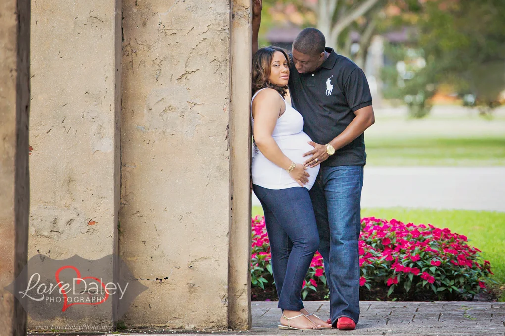 PradoEntranceCoralgablesmaternityphotoshoot11.jpg