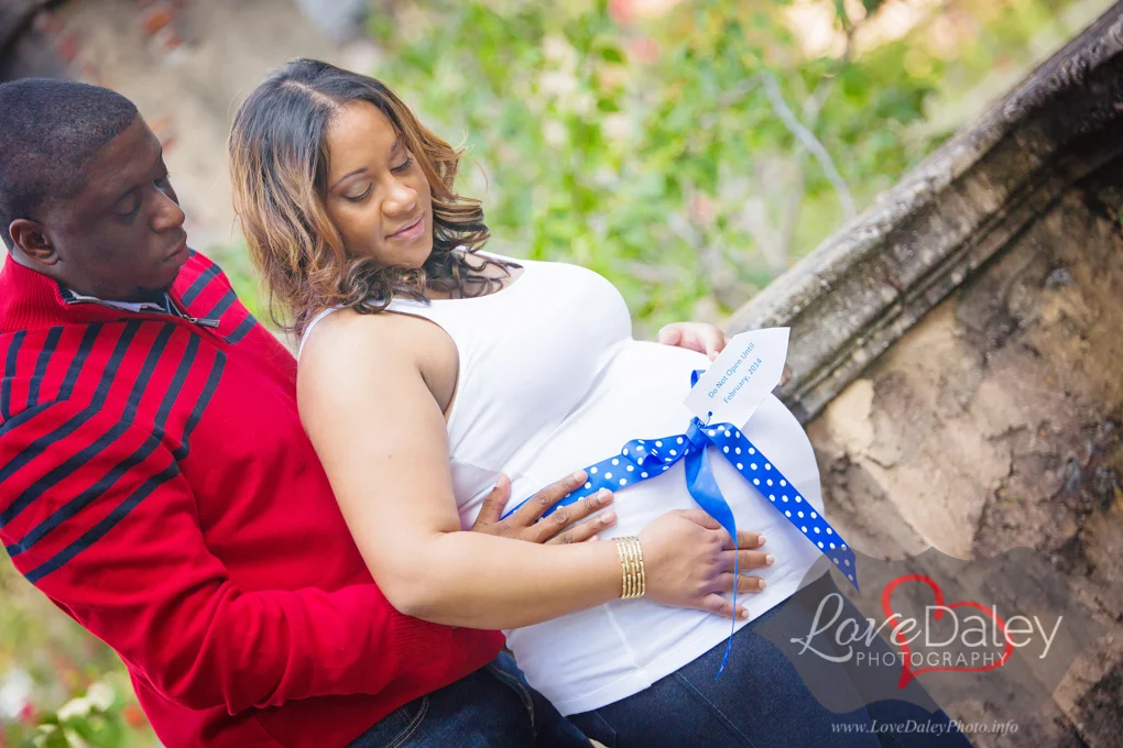 PradoEntranceCoralgablesmaternityphotoshoot15.jpg