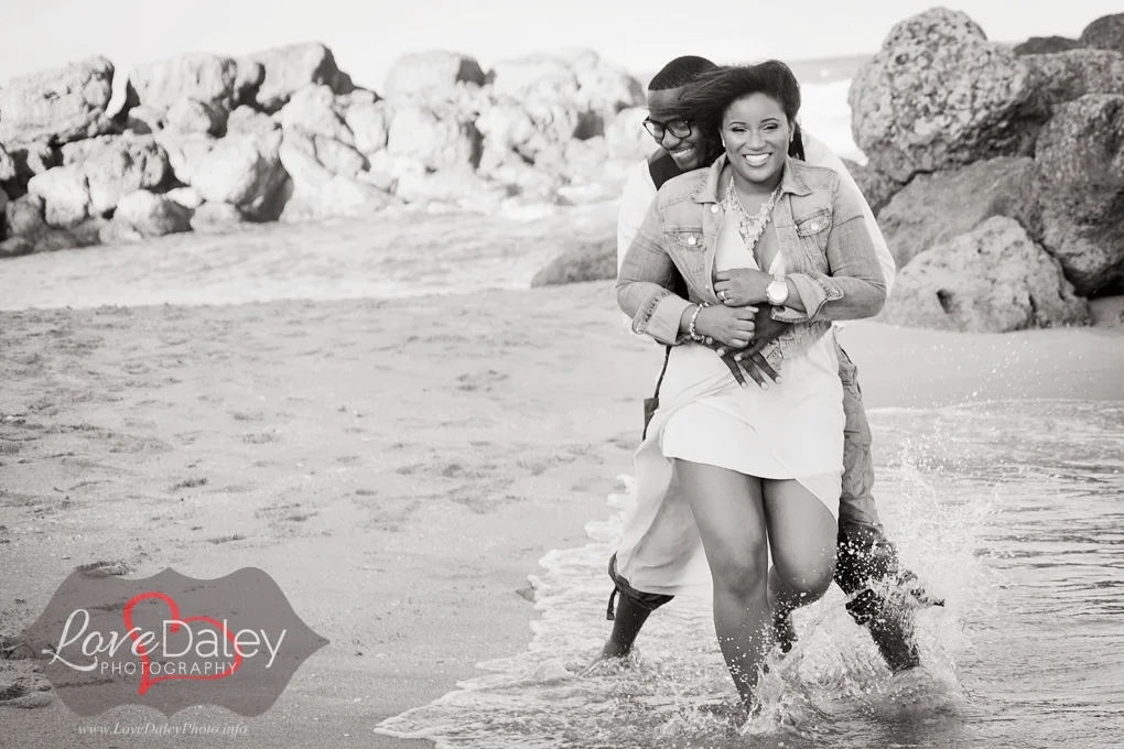 DeerfieldBeachEngagementPhotoshoot23.jpg