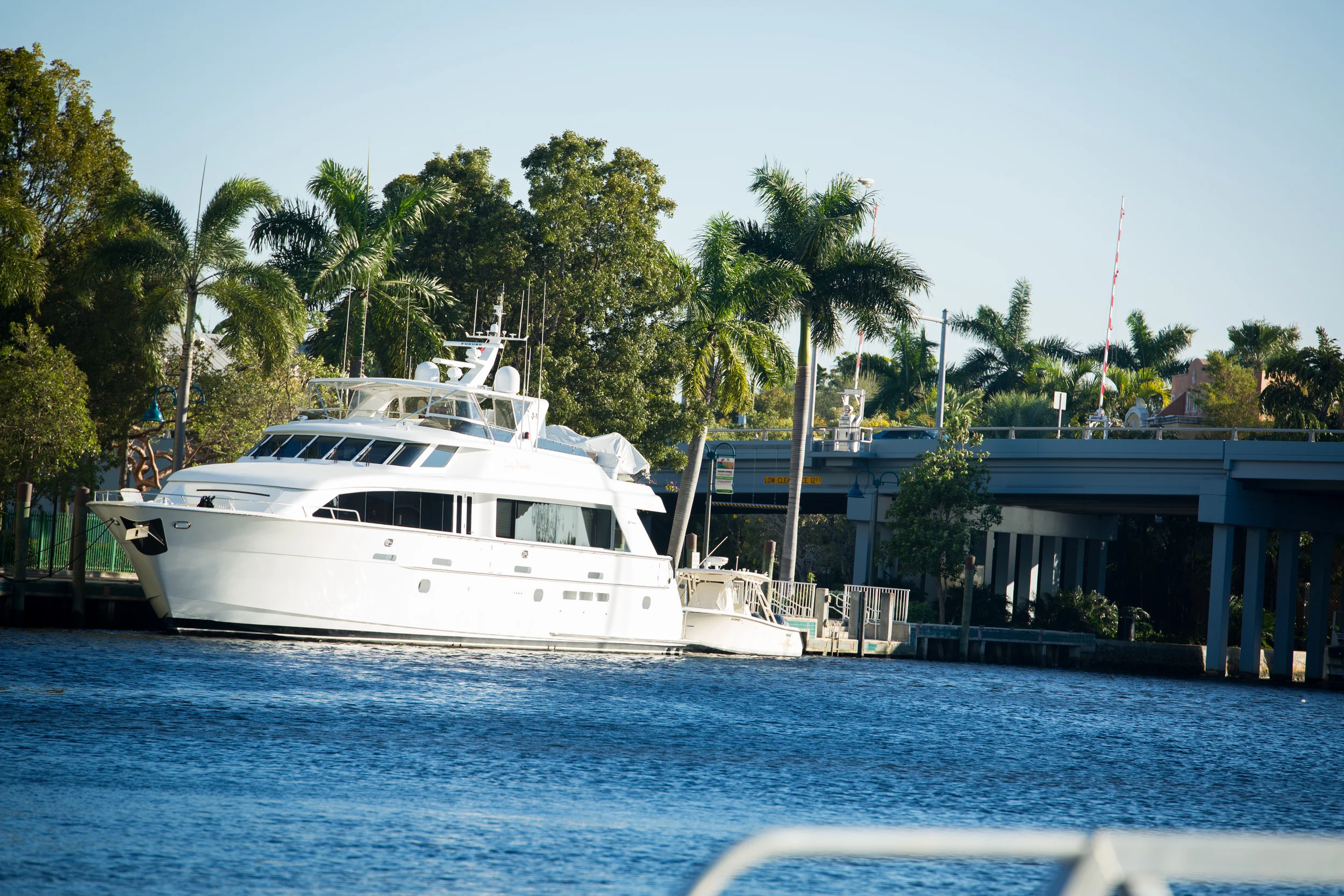 FortlauderdaleRiverwalkengagementphotoshoot36.jpg