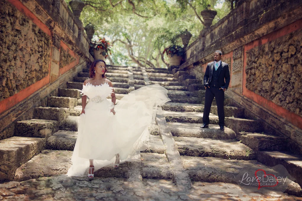 VizcayaMuseumCouplesandEngagementPhotoshoot.jpg