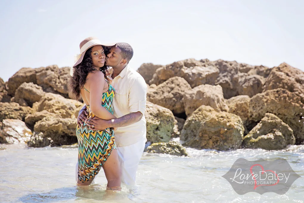 DeerfieldBeachEngagementshoot7.jpg