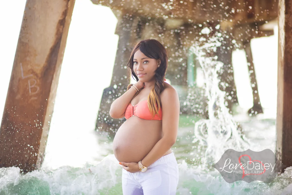 Lauderdalebyseamaternityshoot1.jpg