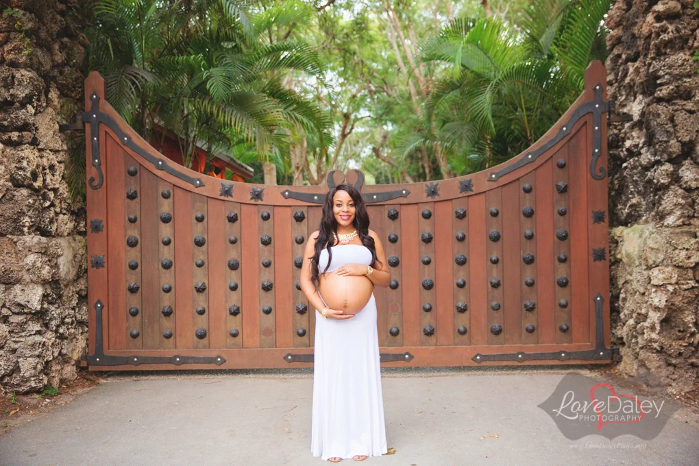 Deeringestatematernityshoot32.jpg