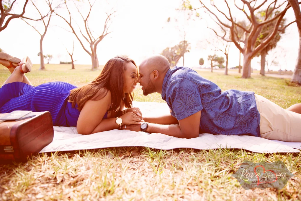 Vistaviewparkanniversarycouplesphotoshoot7.jpg