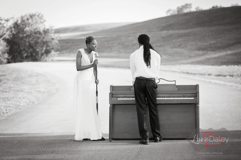 vistaviewparkengagementshoot14.jpg