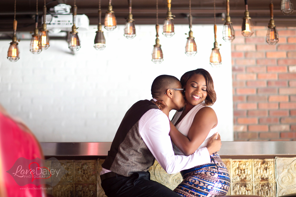 Coralgablesgreenstreetcoffeeshopengagementshoot6.jpg