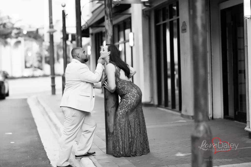 fortlauderdalelasolasengagementphotoshoot15.jpg