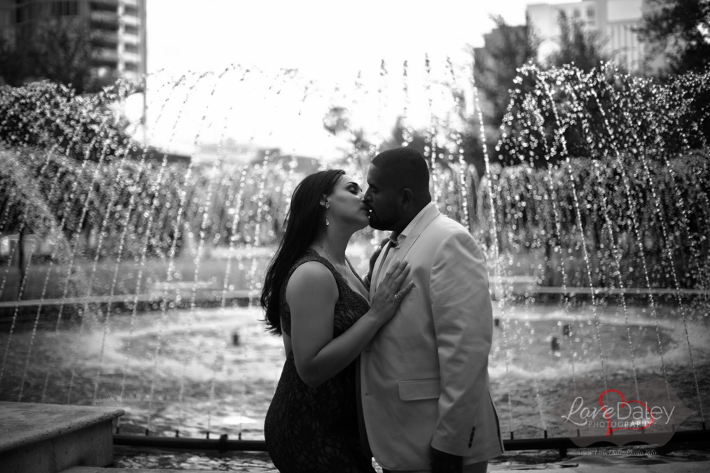 fortlauderdalelasolasengagementphotoshoot0014.jpg