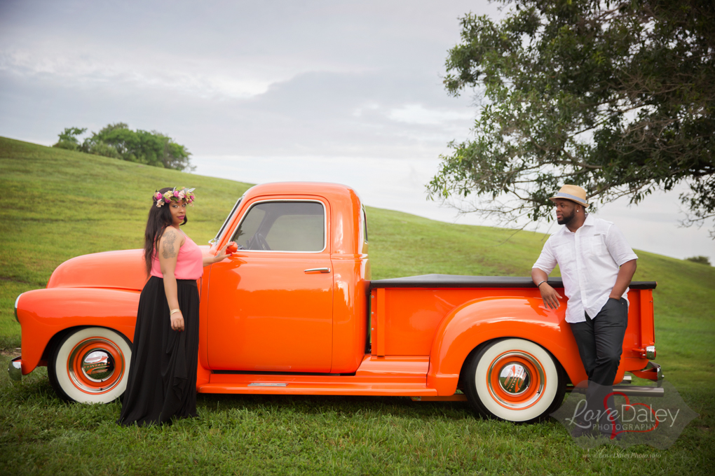 Vistaviewparkengagementphotoshoot1.jpg