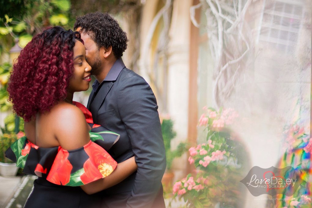 WestPalmBeachWorthavenueengagementphotoshoot13.jpg