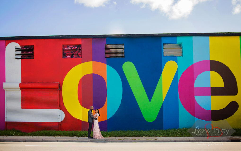 Miamiwynwoodengagementphotoshoot2.jpg