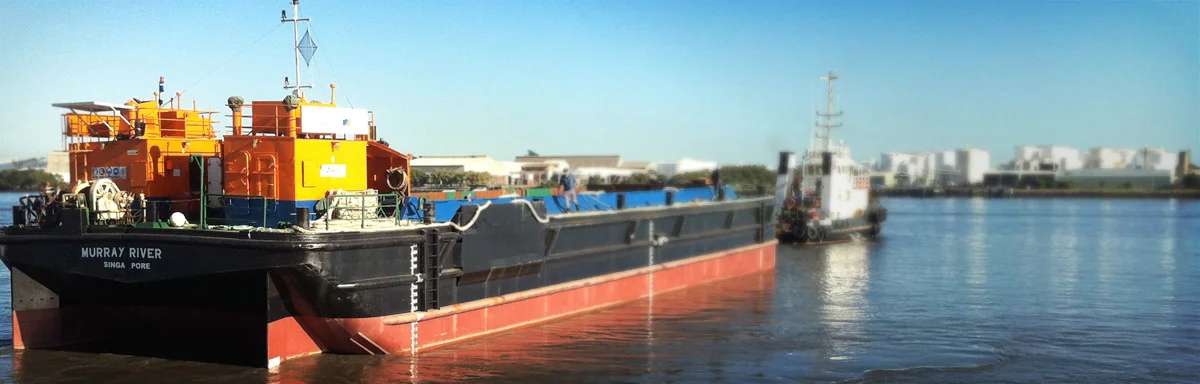Murray on river 2.jpg