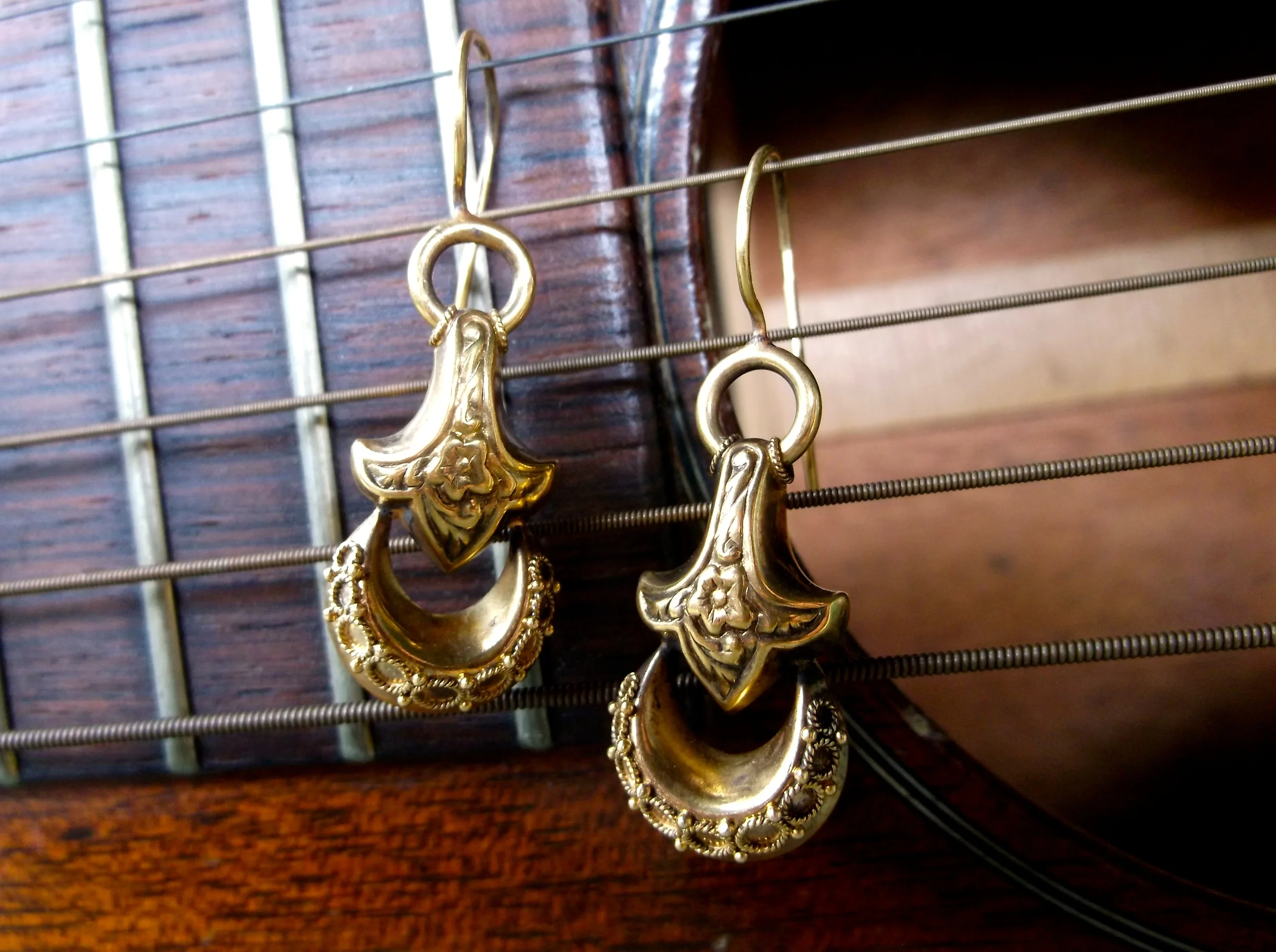 SOLD - Lovely Victorian era gold earrings with stunning hand crafted detail.