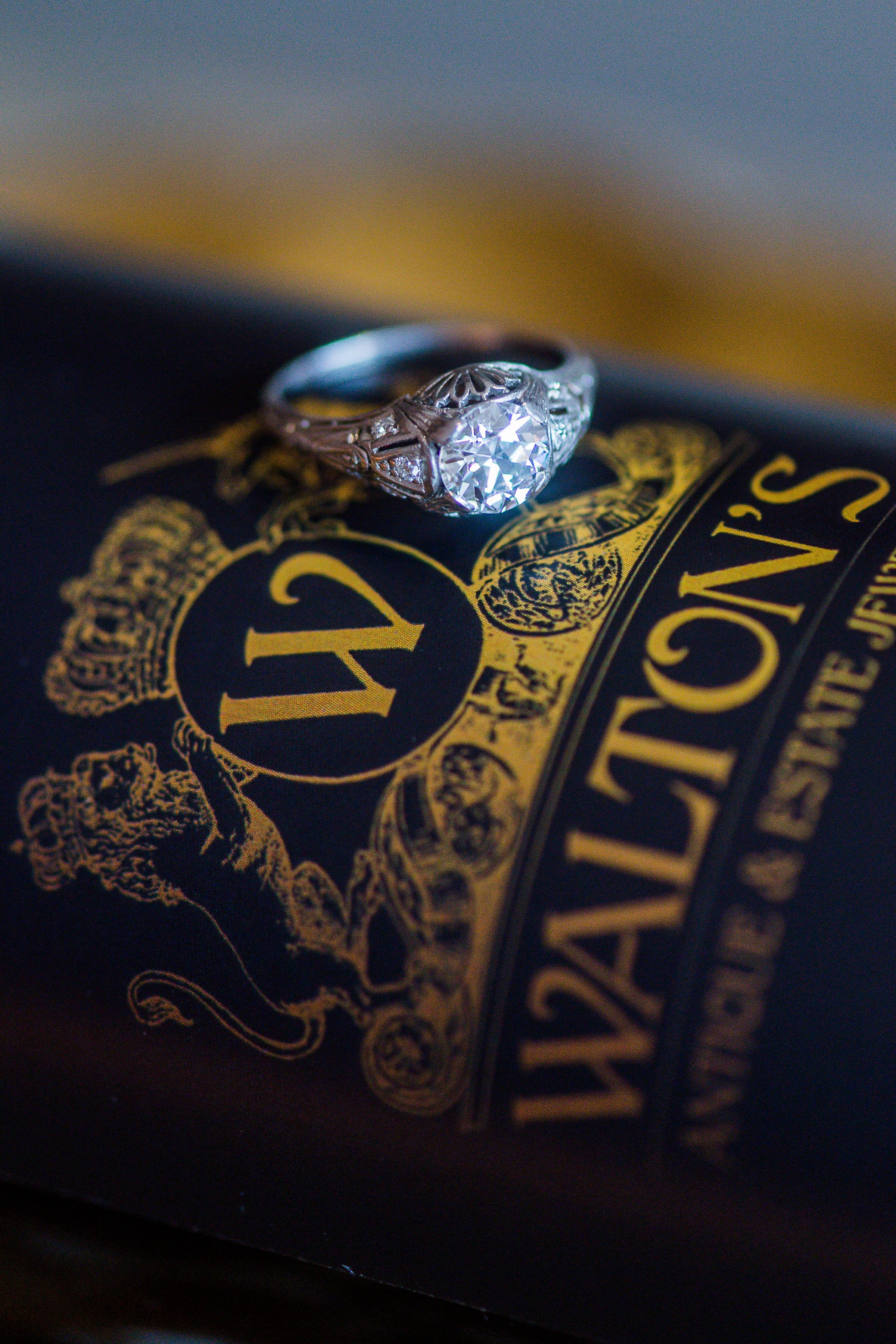 We're feeling so fancy with our custom labeled City Winery Cabernet Sauvignon and this Art Deco diamond beauty! Shop this ring HERE . Photography: Heather Durham Photography