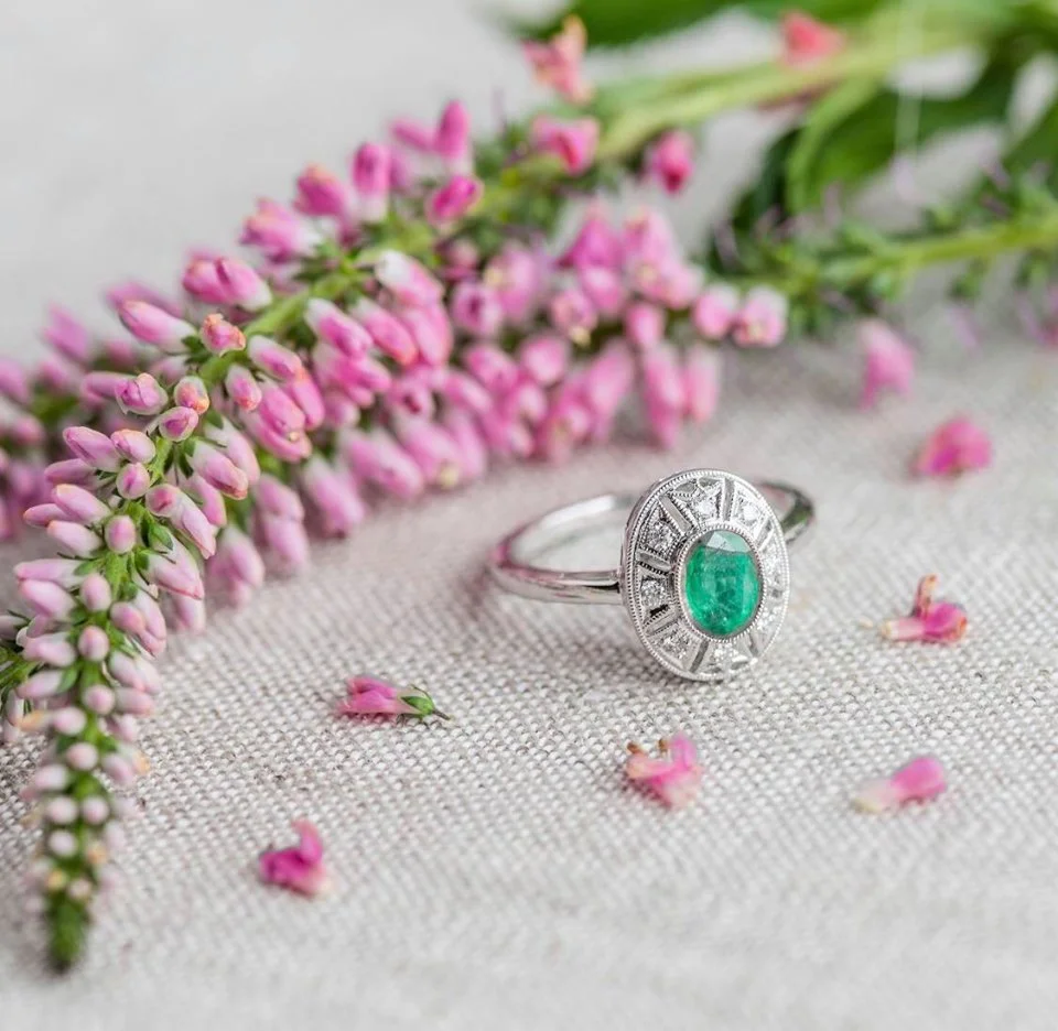 Fabulous oval cut emerald ring with just the right amount of diamond accents! Shop this ring HERE !