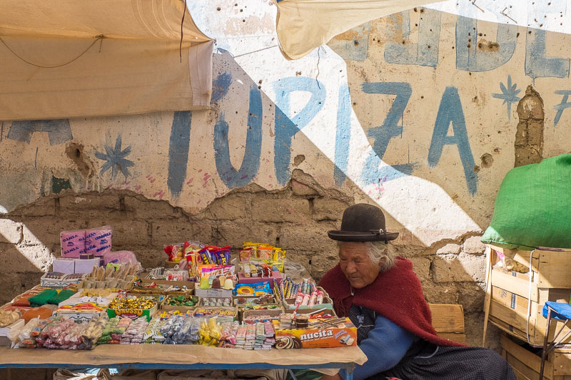 tupiza_market_ladies_bolivia.jpg