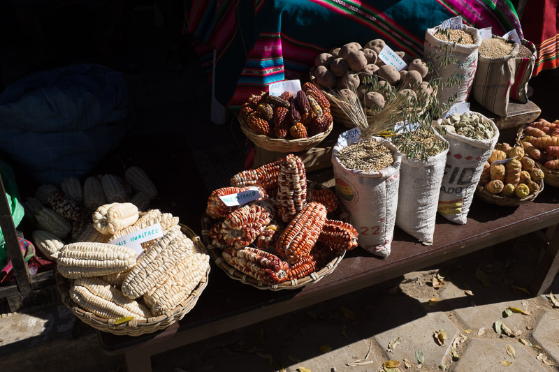 tarbuco_market_sucre_bolivia_2.jpg