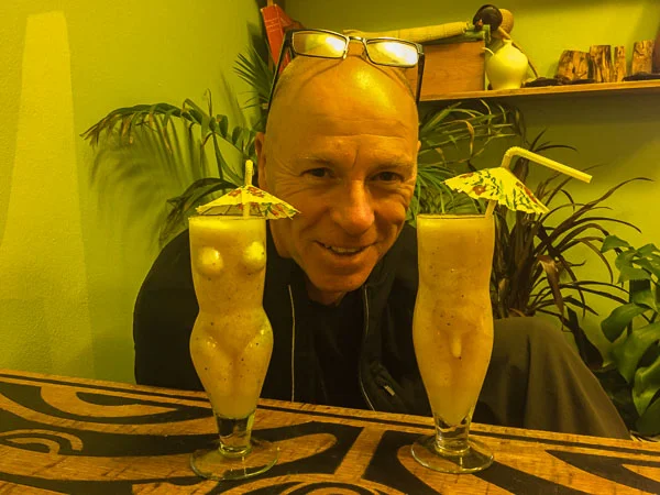pisco_sours_cusco_peru.jpg