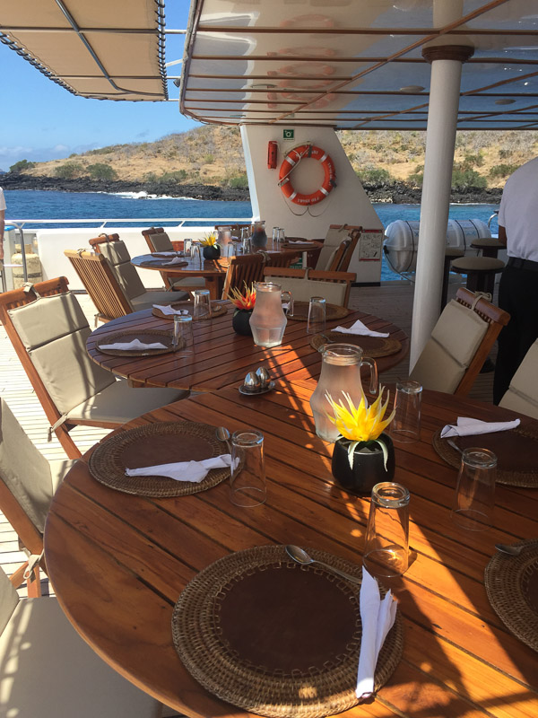 dining_area_onboard_anahi_galapagos.jpg