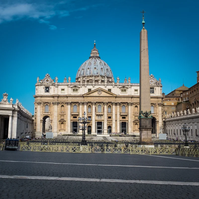st_peters_square.jpg