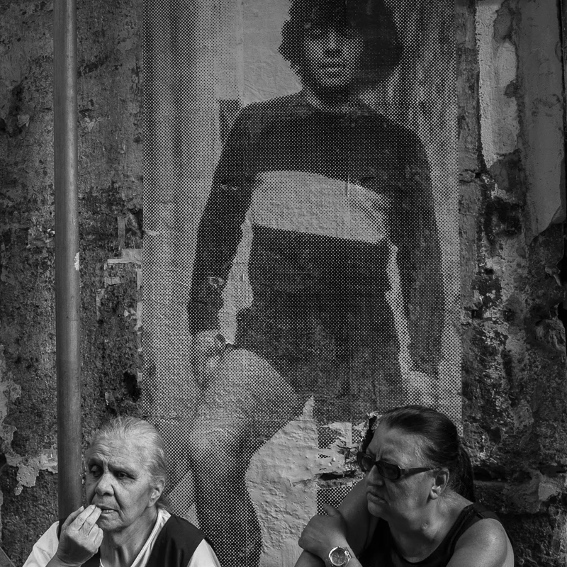 naples_ladies.jpg