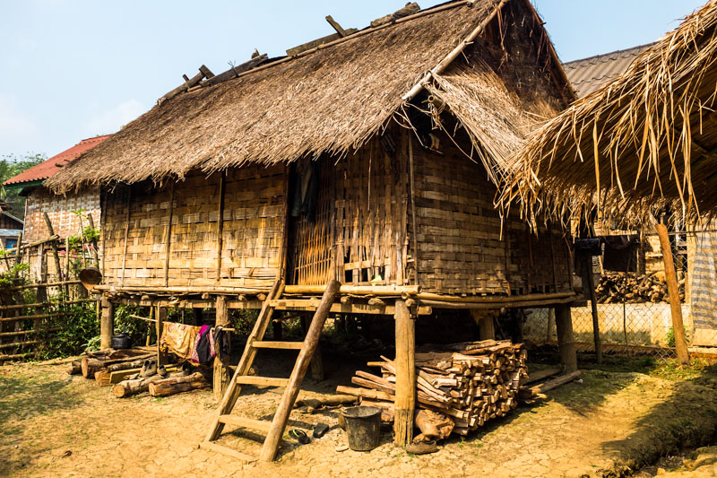 hill_tribe_village_luang_prabang.jpg