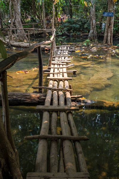 wooden_platform_at_the_top_of_kuang_si_waterfalls_luang_prabang.jpg
