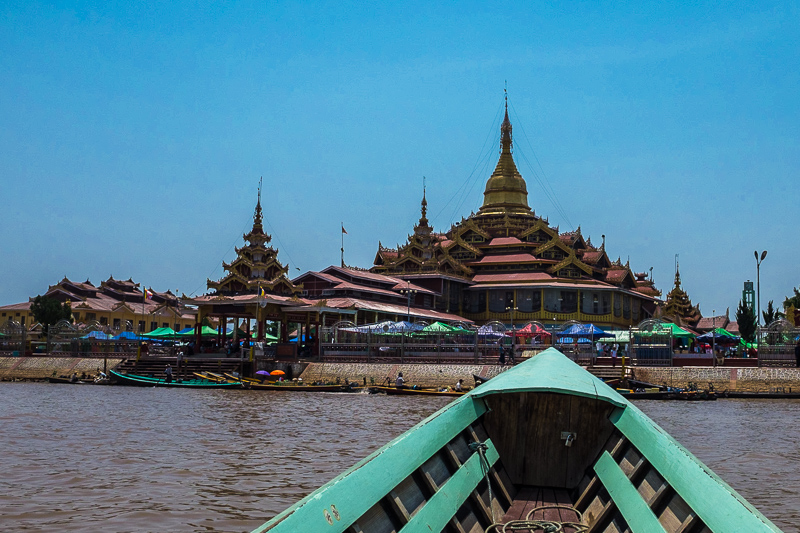 Phaung_Daw_Oo_pagoda_inle_lake_myanmar.jpg.jpg