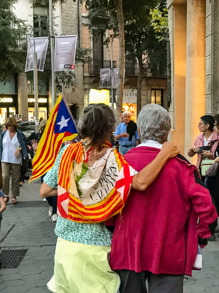 old-ladies-walking-to-catalan-protest.jpg
